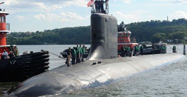 Атомные маневры не объявляют в соцсетях: что должен был сделать Трамп для удара по Путину