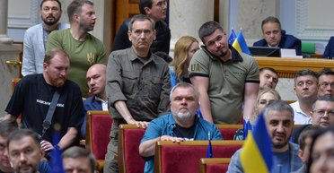 Новый законопроект Зеленского о НАБУ: Рада готовит внеочередное заседание