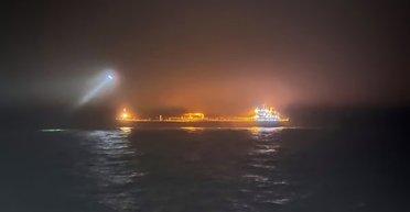 Высадились на командный мостик с воздуха: как Финляндия захватила танкер теневого флота РФ