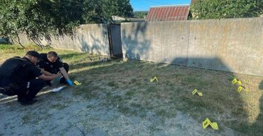 В Киевской области мужчина швырнул гранату в полицейских, ранены пять правоохранителей (фото)