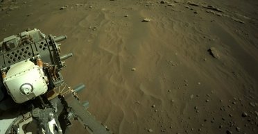 Помоги себе сам. Марсоход Perseverance снял на видео процесс собственной починки (видео)