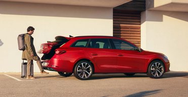 Практичные и вместительные: лучшие универсалы 2024 года (фото)