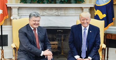 На грани фантастики. Зачем Порошенко ездил к Трампу
