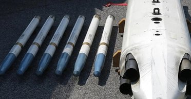 Канада передала Україні понад 40 000 двигунів для авіаційних ракет CRV7