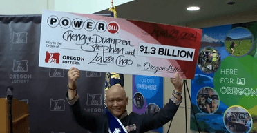 "Моє життя змінилося": хворий на рак чоловік виграв 1,3 млрд доларів (фото, відео)