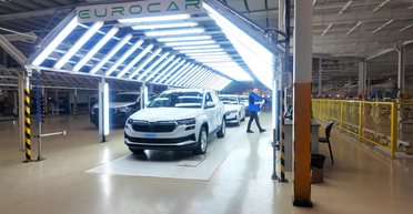 Tolkовые партнерства: единственный в Украине действующий производитель легковых автомобилей "Еврокар" поддерживает экономику страны