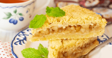 Экономный, но очень вкусный: как приготовить английский яблочный пирог