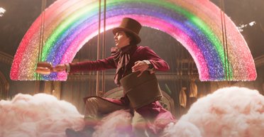 Тімоті Шаламе, який співає, і мініатюрний Г'ю Грант: вийшов новий трейлер фільму "Вонка"