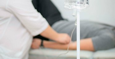 Российские военные оказались в больнице после посещения бара в оккупированном Бердянске: подробности