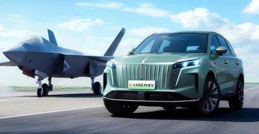 Електрифікований китайський кросовер встановив рекорд запасу ходу — понад 2300 км (фото)