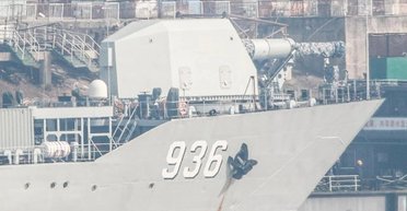 Китай хоче озброїти атомний авіаносець електромагнітною гарматою: що не так із цією зброєю