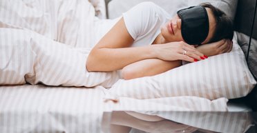 В какое время лучше всего ложиться спать, чтобы сохранить молодость и здоровье