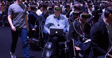 Антисоциальное поведение. Почему Facebook могут обложить налогом за снижение продуктивности человечества