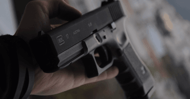 Налетіла поліція: у Німеччині діти з іграшковими пістолетами намагалися пограбувати магазин