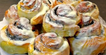 Булочки з маком і глазур'ю: рецепт смачної випічки на вихідні