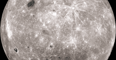 На зворотному боці Місяця виявлено загадкову аномалію: їй немає пояснення (фото)