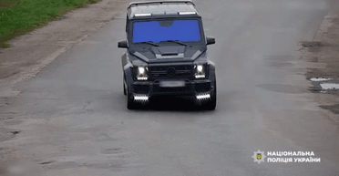 Підрізали на "Гєліку": на Тернопільщині вкрали військовозобов'язаного з авто ТЦК (фото, відео)