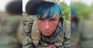 Воевала два месяца: в РФ похоронили первую заключенную, которая ушла на войну (фото)