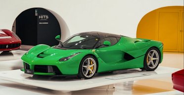 На аукціон за $5 мільйонів виставили особливий потужний Ferrari зіркового співака (фото)