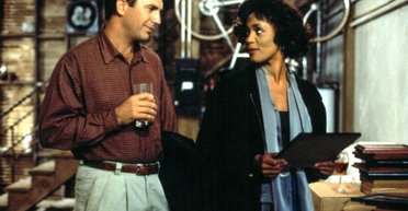 30 лет фильму, где звучит самая популярная в кинематографе песня – с 1,3 млрд просмотров на YouTube