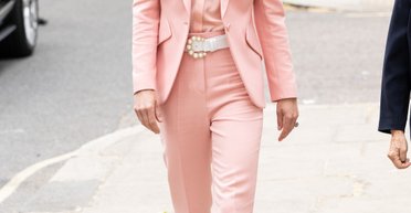 Кейт Миддлтон научилась хитрому трюку у покойной королевы, который не освоила Меган Маркл