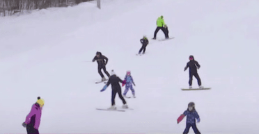 Бюджетний Буковель: у Києві стартував лижний сезон (відео)