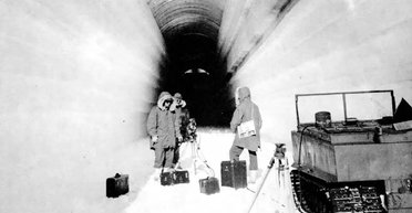 Почему Трамп хочет Гренландию: Мрачная тайна проекта "Ледяной червь"