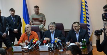 Олигархи на страже революции-2: почему без них никак