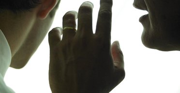 О чем молчит конспирология. Как ученый из Оксфорда разоблачил теории всемирного заговора