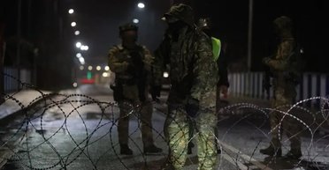 В обох напрямках та для усіх водіїв: Польща закрила кордон з Білоруссю (відео)