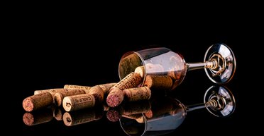 На кухне и в быту: как использовать выдохнувшееся вино