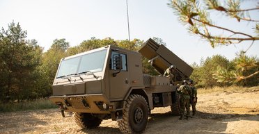 ВСУ получили на вооружение чешские РСЗО Striga: чем отличаются от "Градов" (видео)