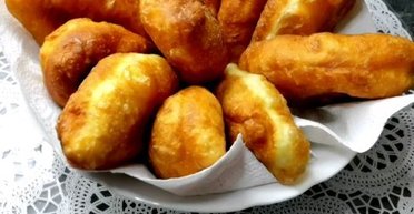 Заварне дріжджове тісто для пиріжків за 5 хвилин: покроковий рецепт (відео)