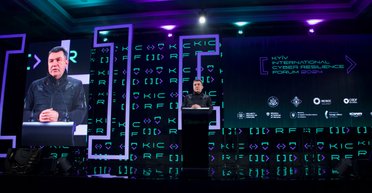 Тотальная цифровизация: в Украине скоро может появиться должность кибердипломата, — Данилов (видео)