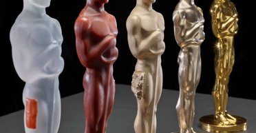 Народження "Оскара": фотограф у деталях показав процес створення головної кіностатуетки світу