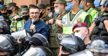 Защитный рефлекс. Как дело Сергея Стерненко стало политическим