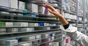 Российский бизнес пытается скрыть свою долю в одном из крупнейших дистрибьюторов лекарств "Вента ЛТД", — Кирилл Сазонов