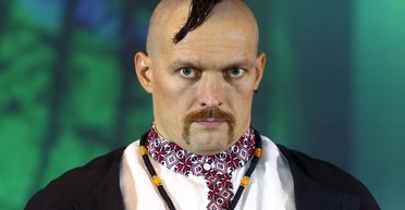 Усик будет защищать диссертацию на соискание степени доктора философии