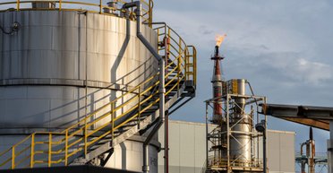 Нефтяные резервуары станут батареями для "зеленой" энергии: детали нового проекта