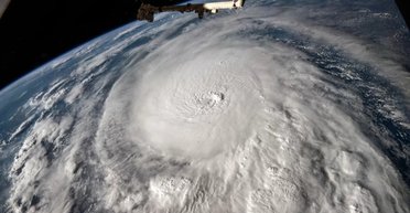 Самый мощный шторм в истории: на США обрушится ураган невиданной силы