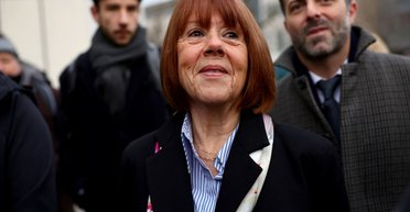 Доминика Пелико приговорили к 20 годам за решеткой за многолетнее насилие над женой