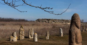 Викрали з "Кам'яної могили": у Криму окупанти відкрили виставку тисячолітніх експонатів (фото)