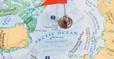 До 2100 року у Землі з'їде "дах": планета зануриться в хаос через Північний полюс