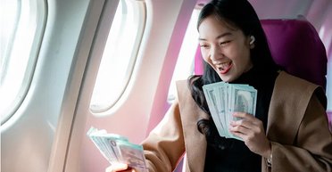 Обычный рейс превратился в сделку: пассажиру заплатили за пересадку