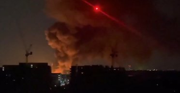 Взрыв на подстанции в Лондоне: аэропорт Хитроу закрыт, а тысячи людей остались без света