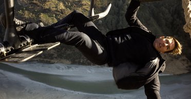 Игра в наперстки. Кому понравится "Миссия невыполнима: Фоллаут"