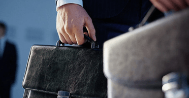 "В МВД сидят до 300 тысяч человек": военные хотят мобилизовать чиновников, как это отразится на ВСУ