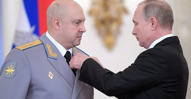 Экс-командующий ВС РФ в Украине Суровикин неожиданно нашелся: "засветился" в Северной Африке (фото)