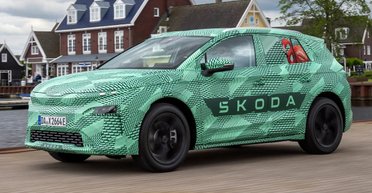 Обнародована новая официальная информация о преемнике Skoda Karoq (фото)