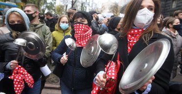 Отправить  в нокдаун. Приведет ли карантин выходного дня к провалу экономики